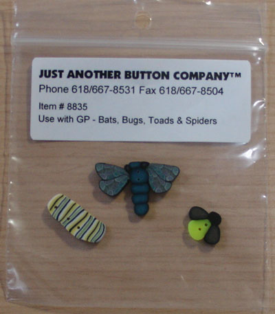 Bats, Bugs, Toads & Spiders Button Pack